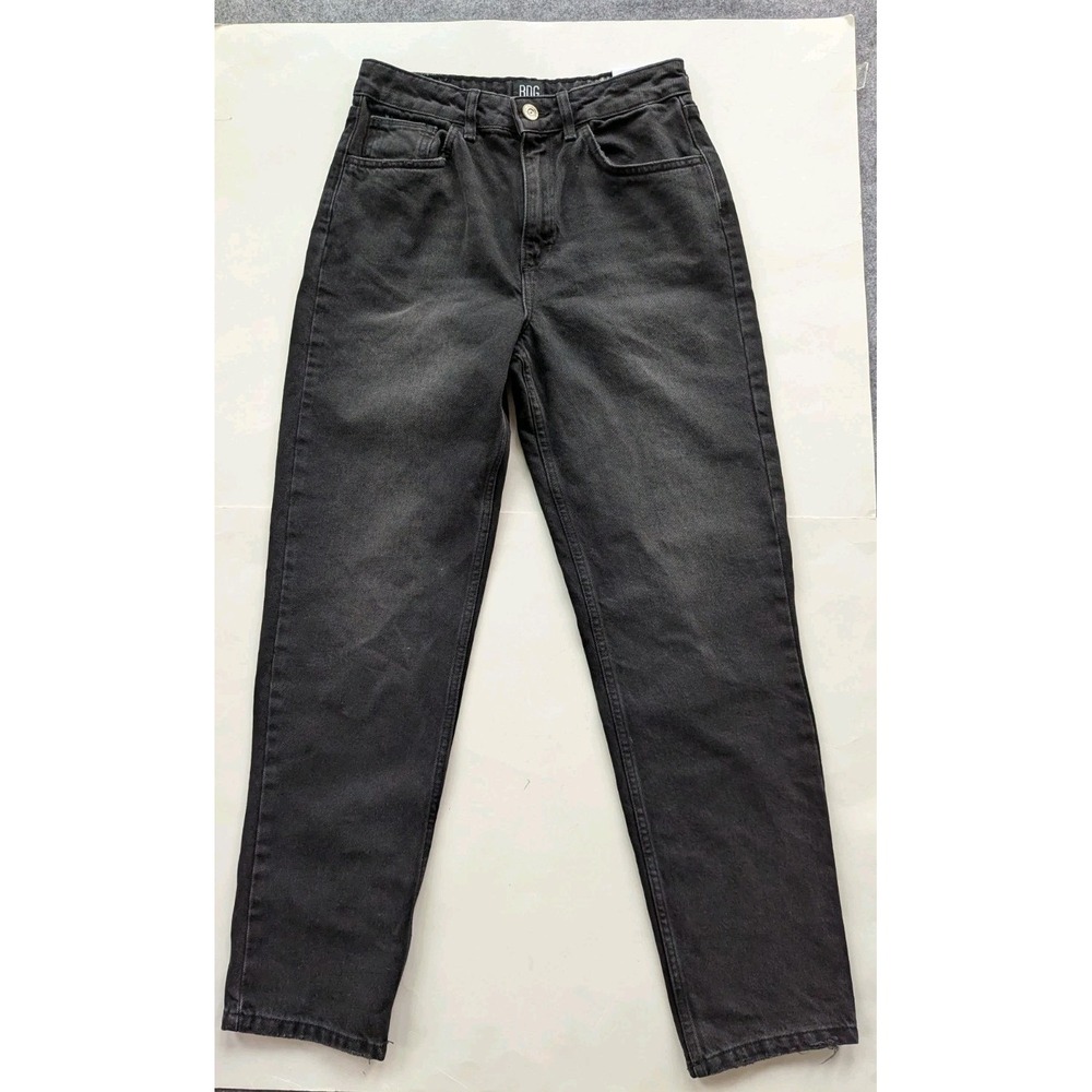 NWT Urban Outfitters BDG Jeans Mom Black High Waisted Tapered Leg Women's 27/32
